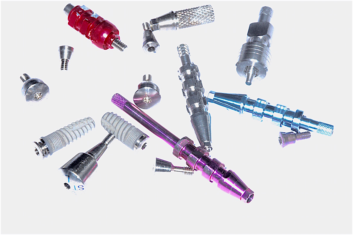 Abutments Implantataufbauten